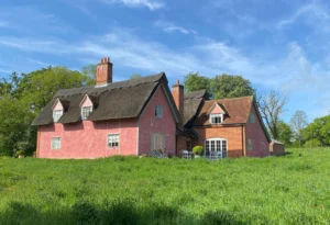 pink house in the country